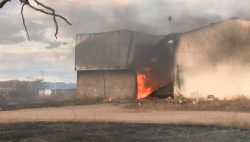 fabrica-e-destruida-por-incendio-no-sertao-da-paraiba