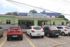 menina-abandonada-em-hospital-de-joao-pessoa-recebe-alta